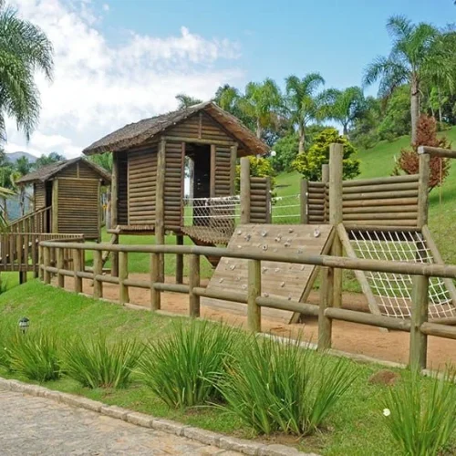 Playground em Curitiba - Madera Brasil