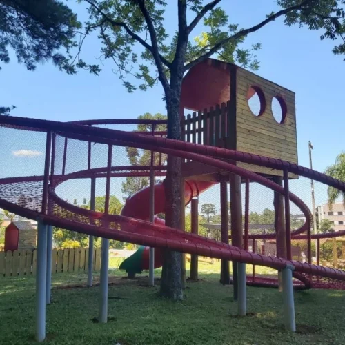 Playground em Curitiba - Madera Brasil
